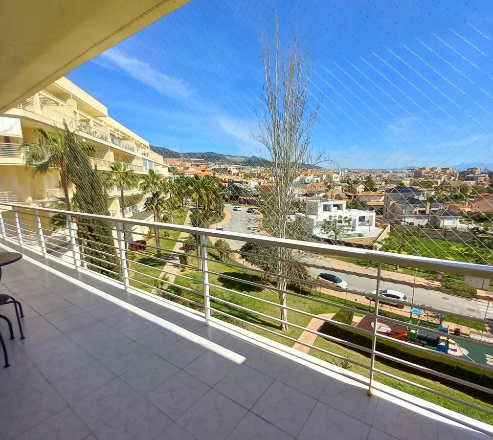 Amplio, Luminoso Y Moderno Apartamento Con Amplia Terraza Y Hermosas Vistas En Exclusiva Urbanizacion Benalmádena Exterior photo